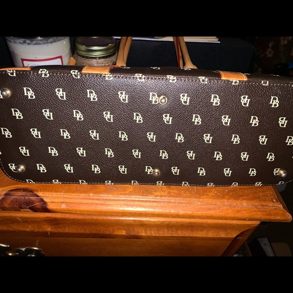 Dooney and Bourke collection Zip Top Satchel - Picture 1 of 4